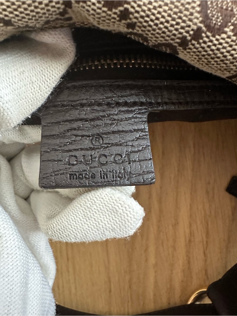 Gucci Horsebit hobo shoulder bag with COA - Picture 10 of 16